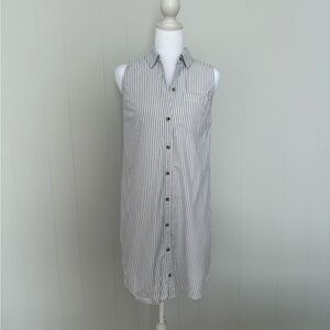 Abercrombie & Fitch Sleeveless Striped Button-Front Midi Dress - White & Black